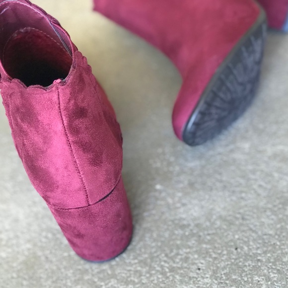 2 Left! Nature Breeze Wine Faux Suede Heel bootie - Picture 7 of 7